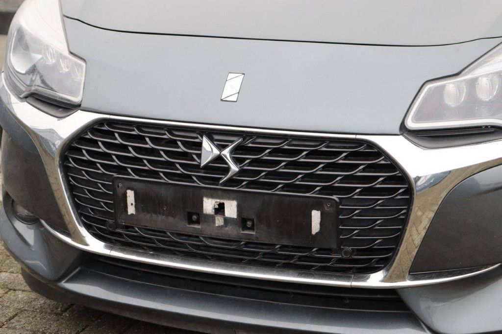 Passenger car DS 3 1.2 Petrol 110 hp 2017 (Margin)