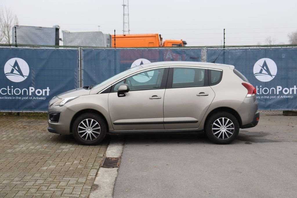 Pkw Peugeot 3008 Benzin 130 PS 2016 (Margin)