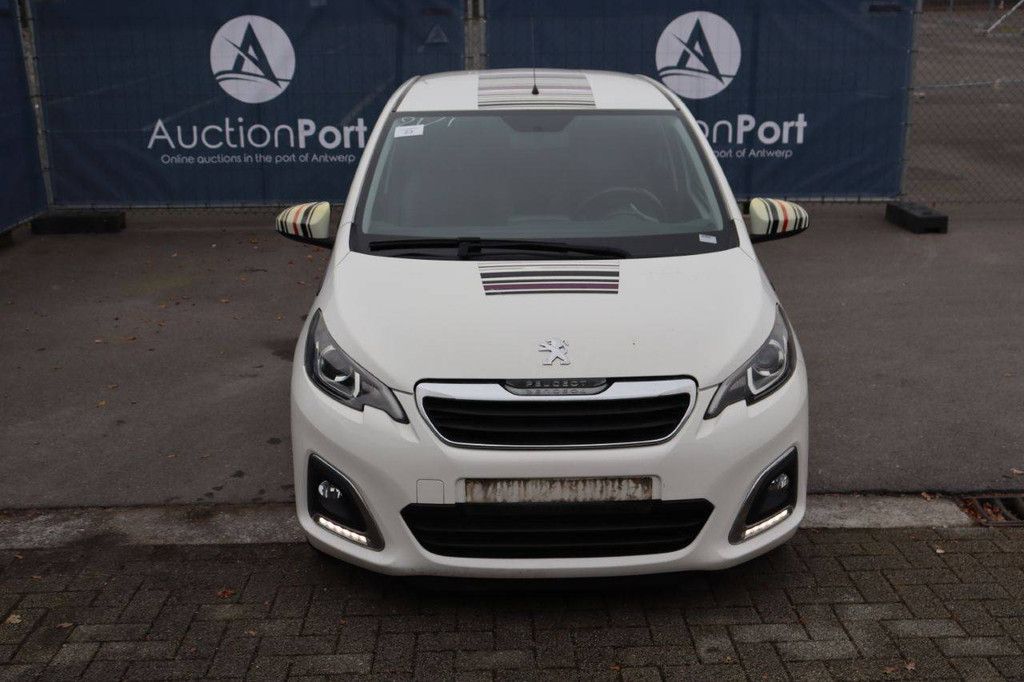 Pkw Peugeot 108 Benzin 82 PS 2017 (Marge)