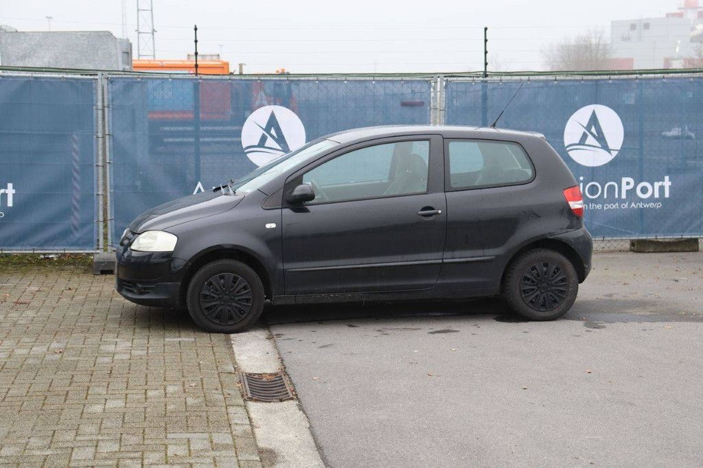 Pkw Volkswagen FOX Benzin 55 PS 2010 (Margin)