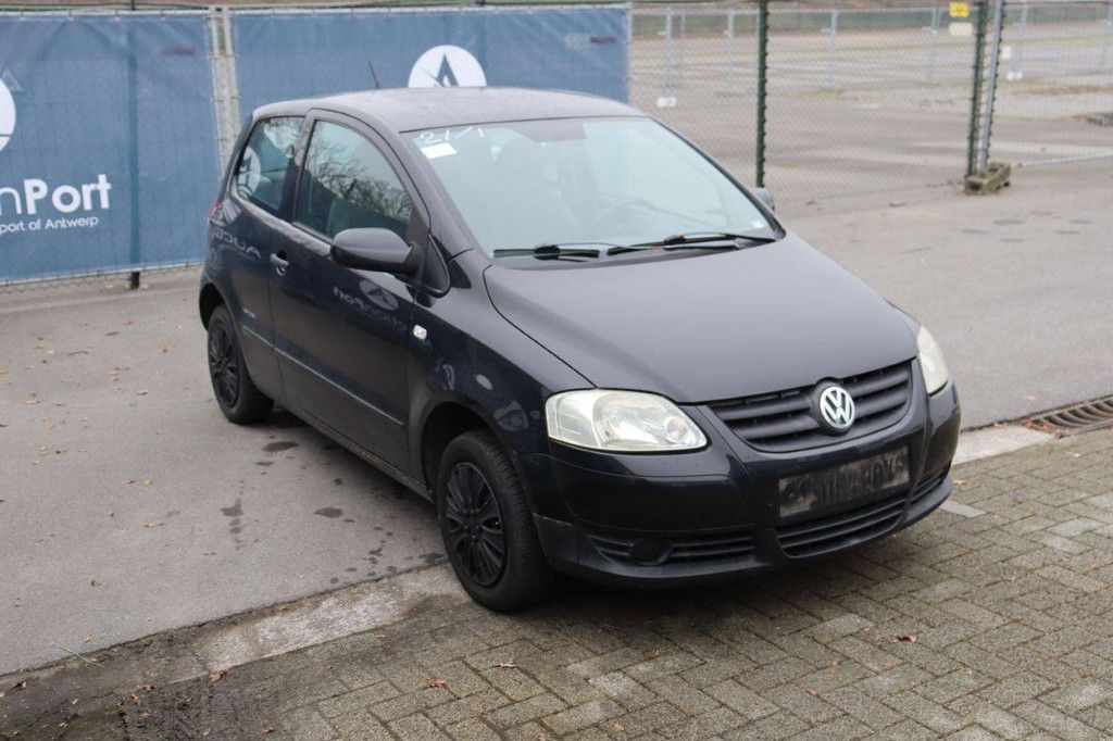 Pkw Volkswagen FOX Benzin 55 PS 2010 (Margin)