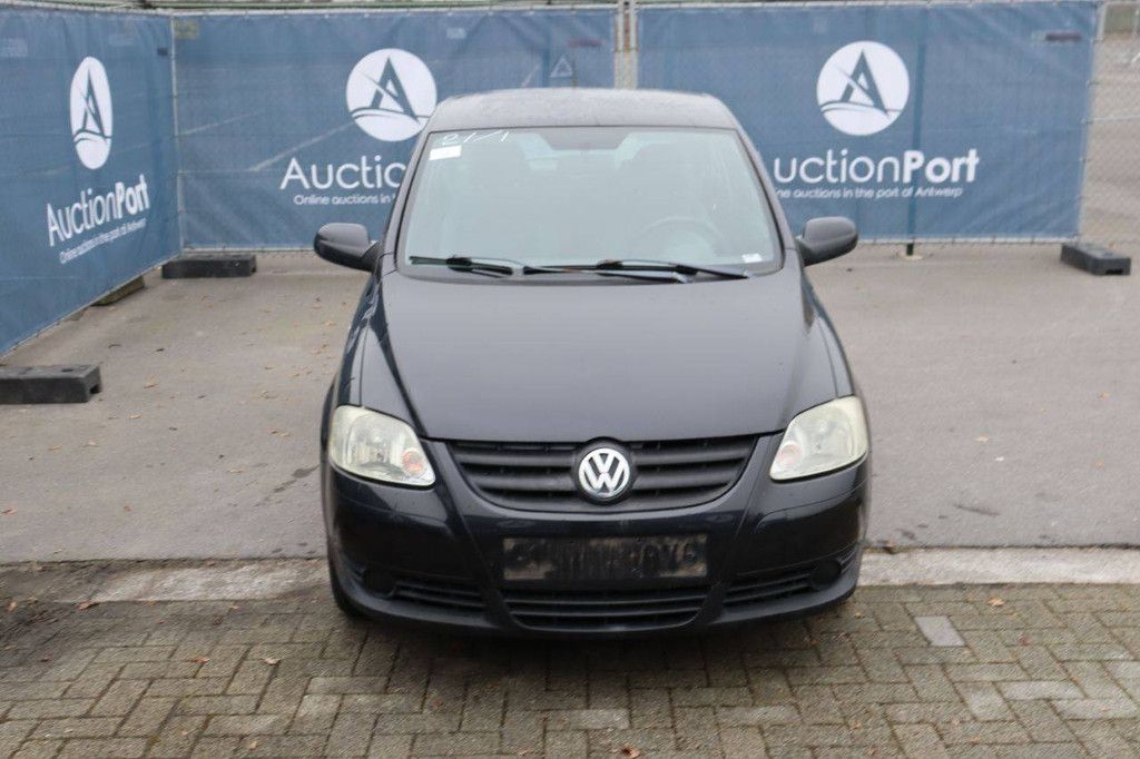Pkw Volkswagen FOX Benzin 55 PS 2010 (Margin)