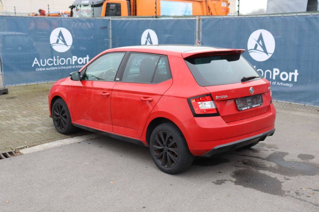 Passenger car Skoda Fabia Petrol 90 hp 2017 (Margin)