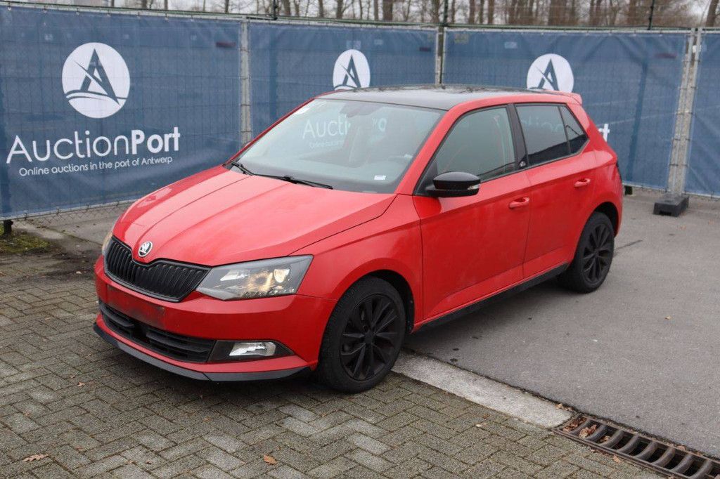 Passenger car Skoda Fabia Petrol 90 hp 2017 (Margin)