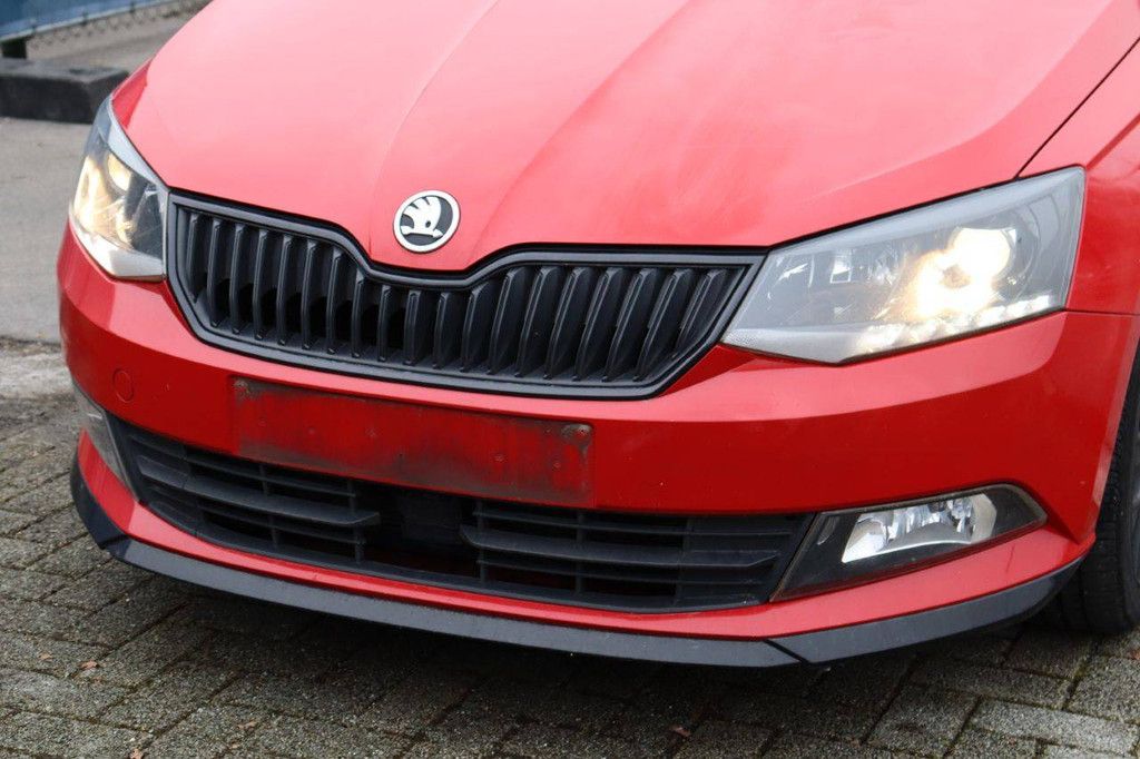 Passenger car Skoda Fabia Petrol 90 hp 2017 (Margin)