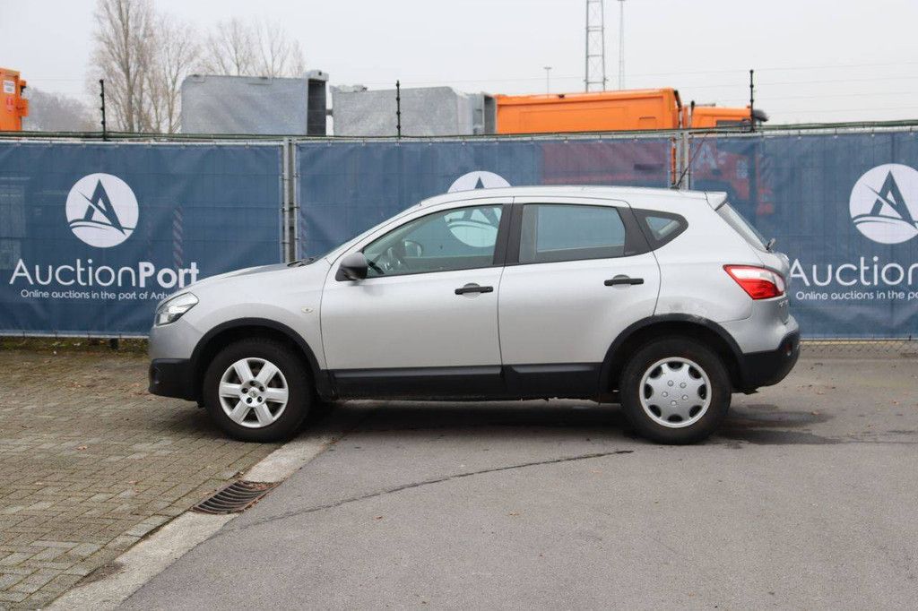 SUV Nissan Qashqai Benzin 117 PS 2013 (Marge)