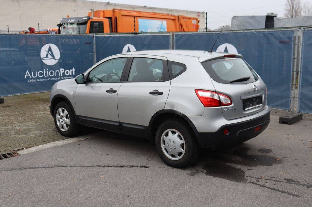 SUV Nissan Qashqai Benzin 117 PS 2013 (Marge)