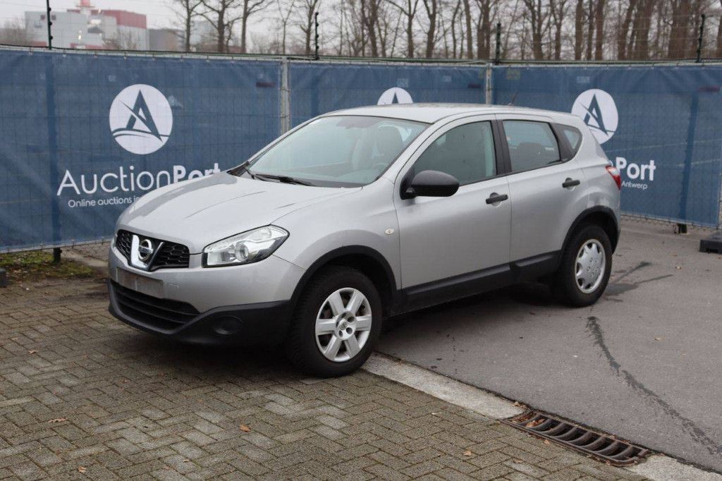 SUV Nissan Qashqai Benzin 117 PS 2013 (Marge)