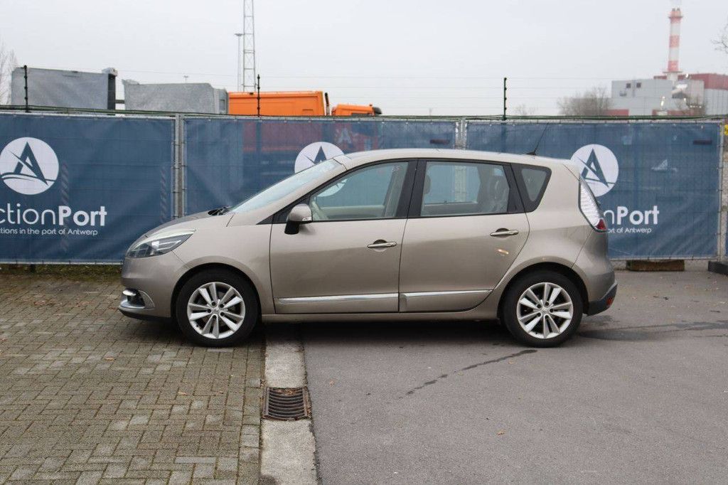 Pkw Renault Scenic Diesel 110 PS 2012 (Margin)