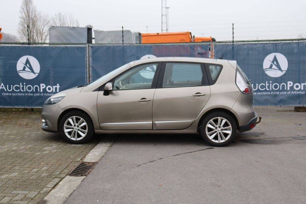 Pkw Renault Scenic Diesel 110 PS 2012 (Margin)