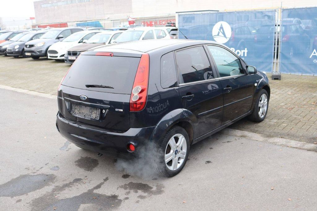 Passenger car Ford Fiesta Diesel 68 hp 2008 (Margin)