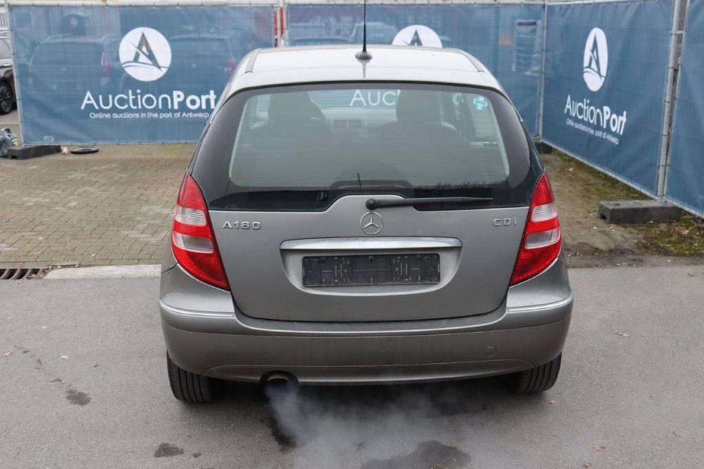Pkw Mercedes-Benz A180 Diesel 109 PS 2006 (Margin)