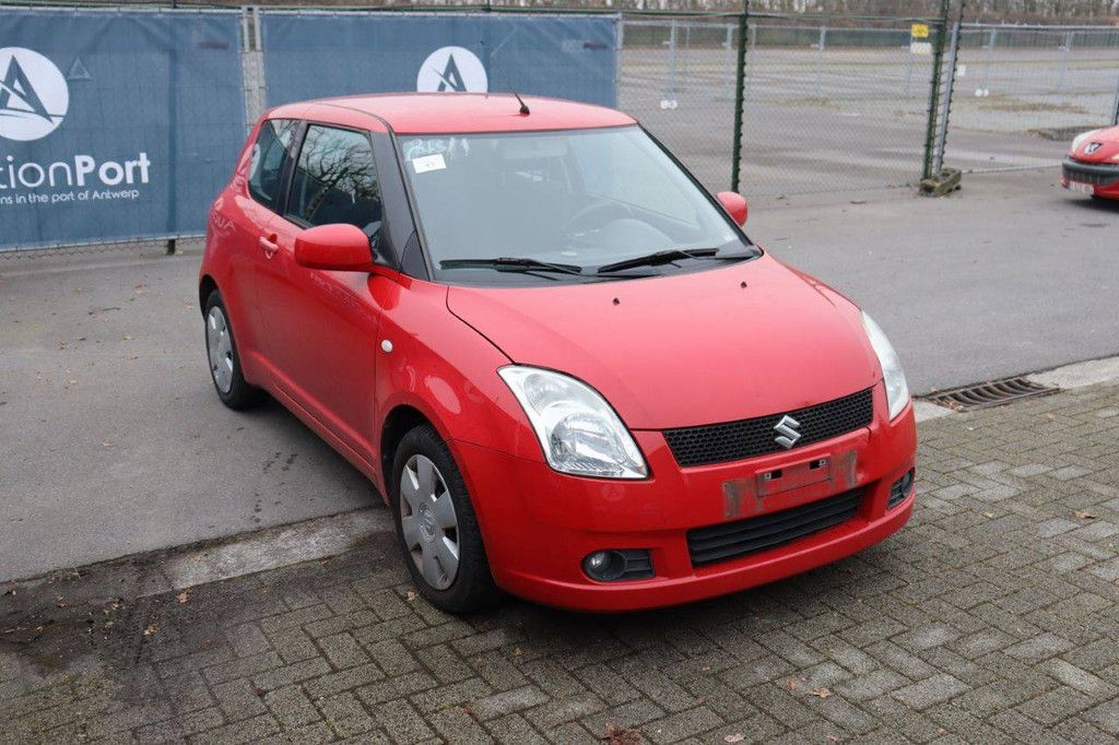 Pkw Suzuki Swift Benzin 92 PS 2007 (Margin)