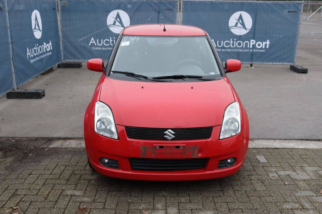 Pkw Suzuki Swift Benzin 92 PS 2007 (Margin)