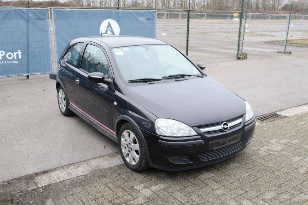 Pkw Opel Corsa Benzin 80 PS 2006 (Margin)