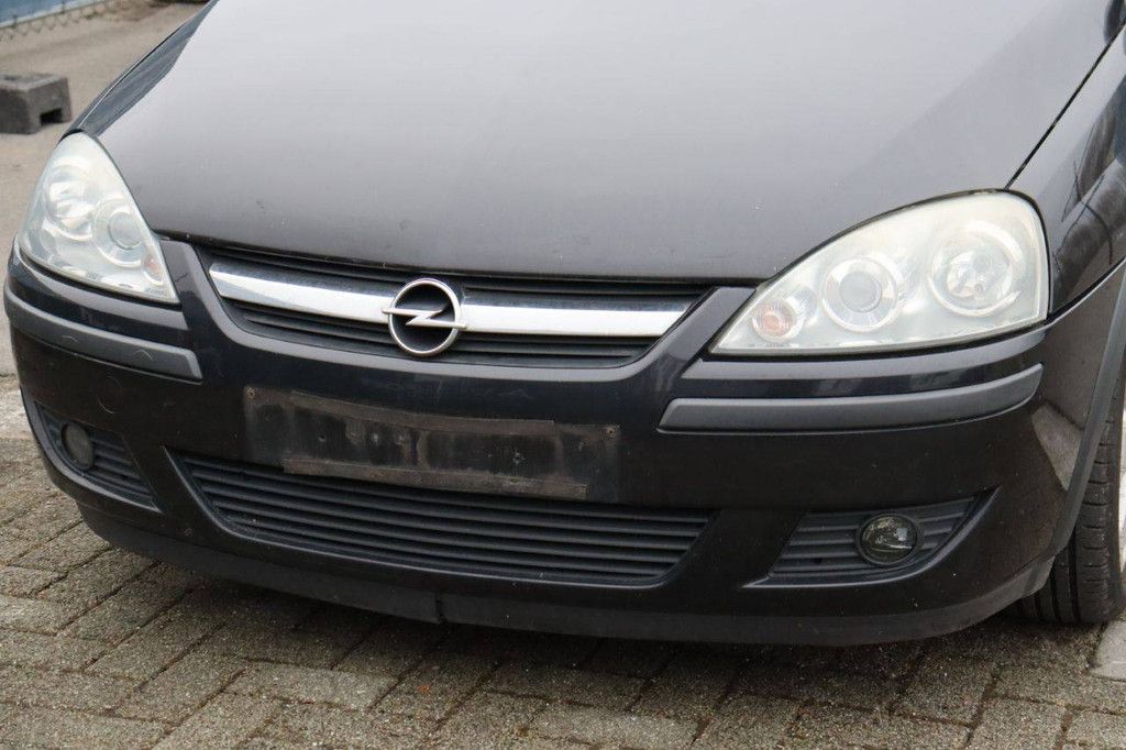 Pkw Opel Corsa Benzin 80 PS 2006 (Margin)