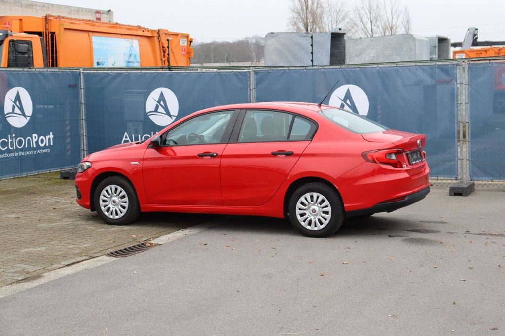 Pkw Fiat Tipo Benzin 95 PS 2019 (Marge)