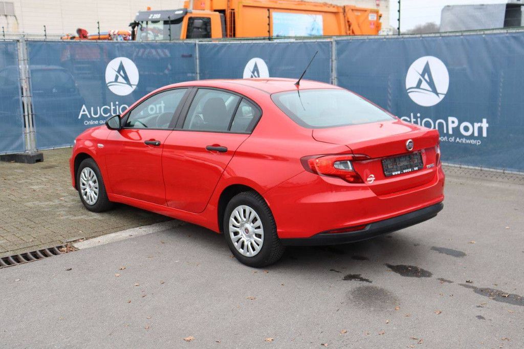 Pkw Fiat Tipo Benzin 95 PS 2019 (Marge)