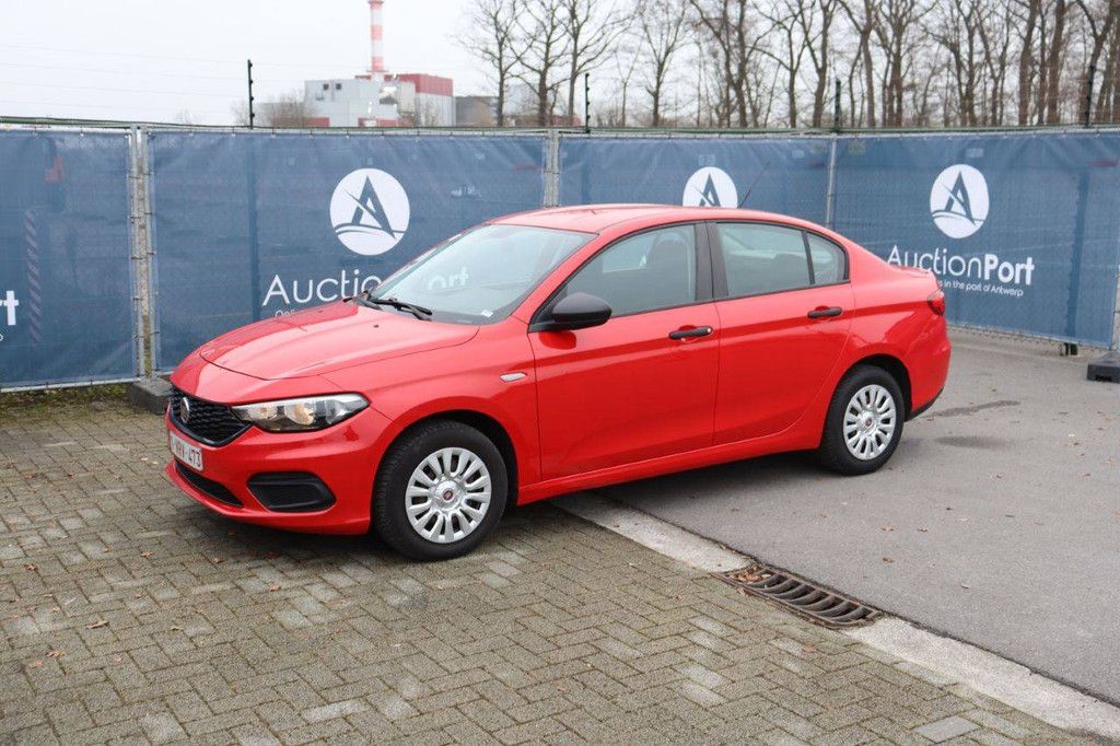Pkw Fiat Tipo Benzin 95 PS 2019 (Marge)