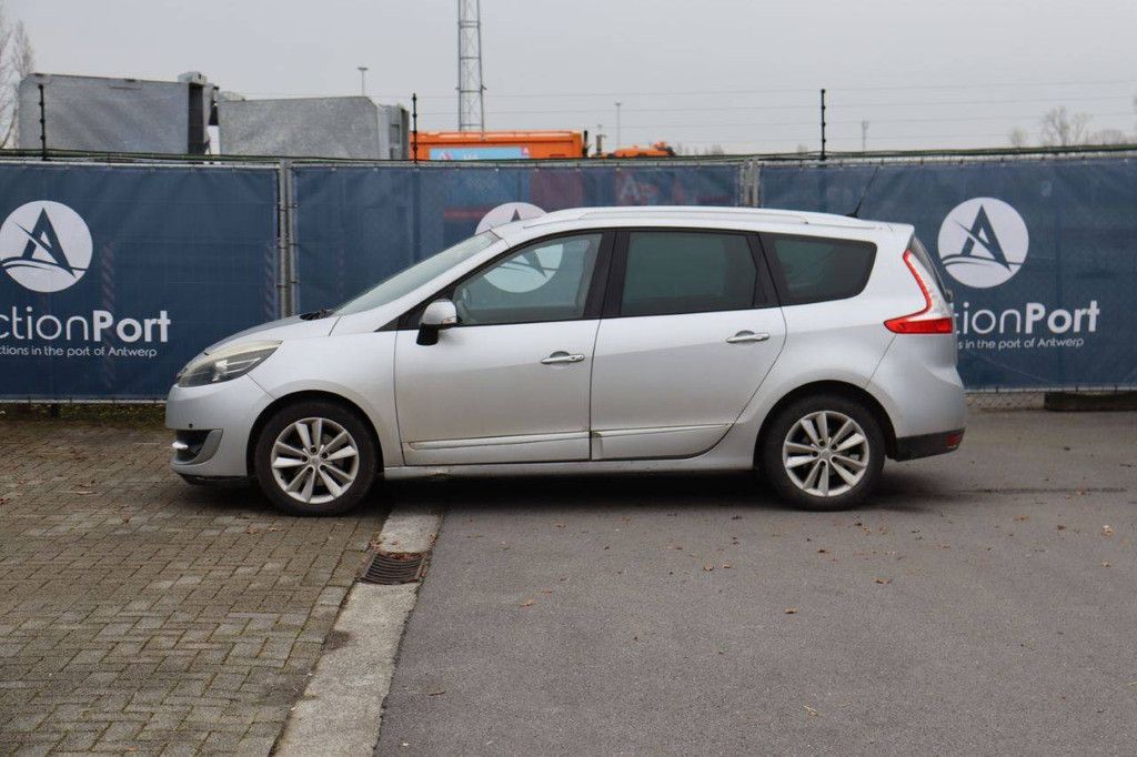 Pkw Renault Scenic Diesel 130 PS 2013 (Margin)