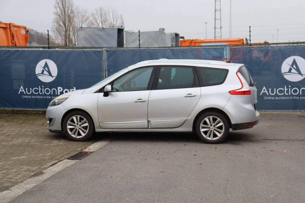 Pkw Renault Scenic Diesel 130 PS 2013 (Margin)