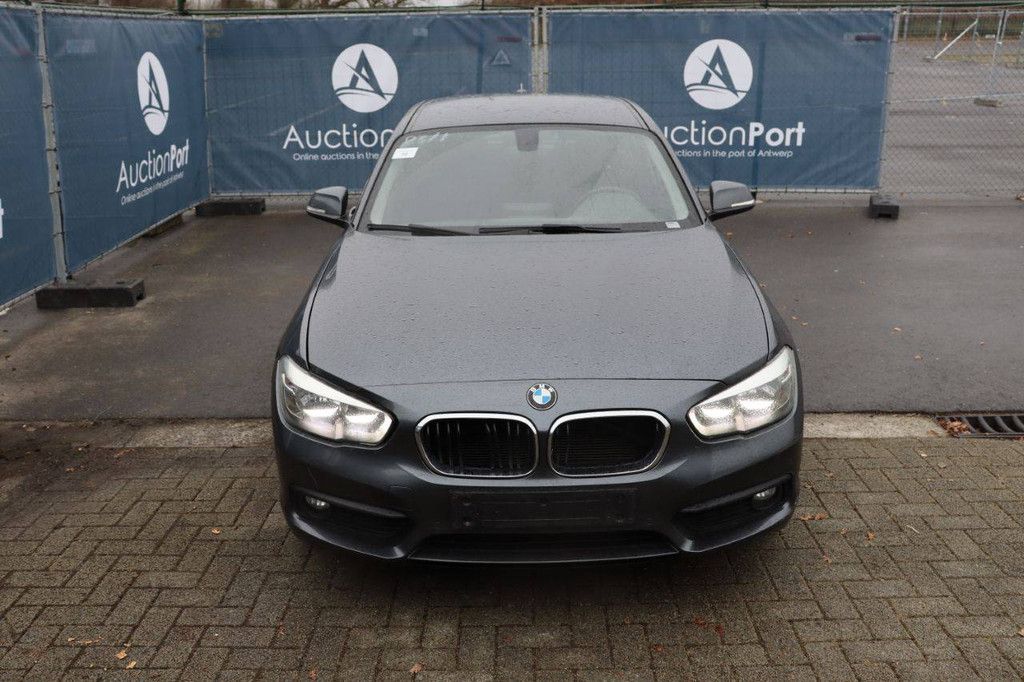 Pkw BMW 118i Benzin 136 PS 2017 (Margin)