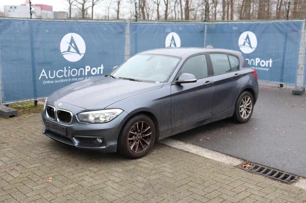 Pkw BMW 118i Benzin 136 PS 2017 (Margin)