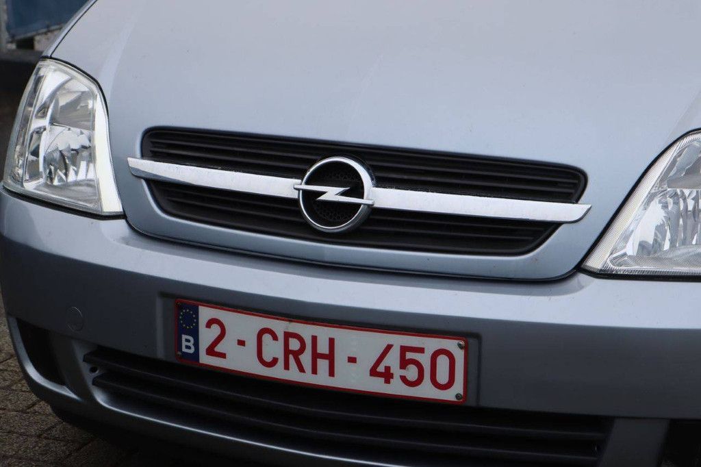 Personenauto Opel Meriva Benzine 100pk 2004