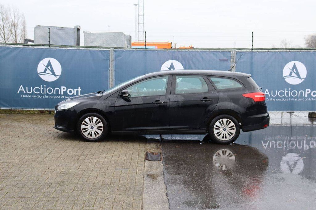 Pkw Ford Focus Benzin 100 PS 2015 (Marge)
