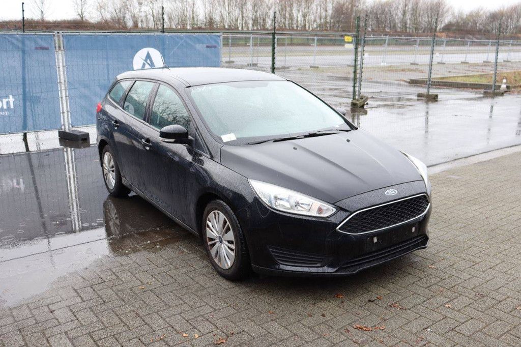 Pkw Ford Focus Benzin 100 PS 2015 (Marge)