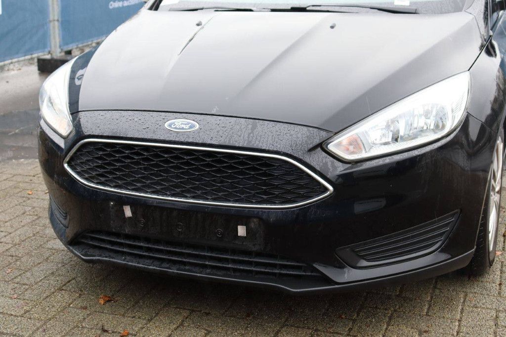 Pkw Ford Focus Benzin 100 PS 2015 (Marge)
