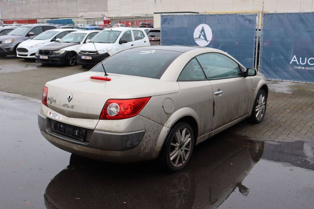 Cabrio Renault Mégane Diesel 115pk 2006 (Marge)
