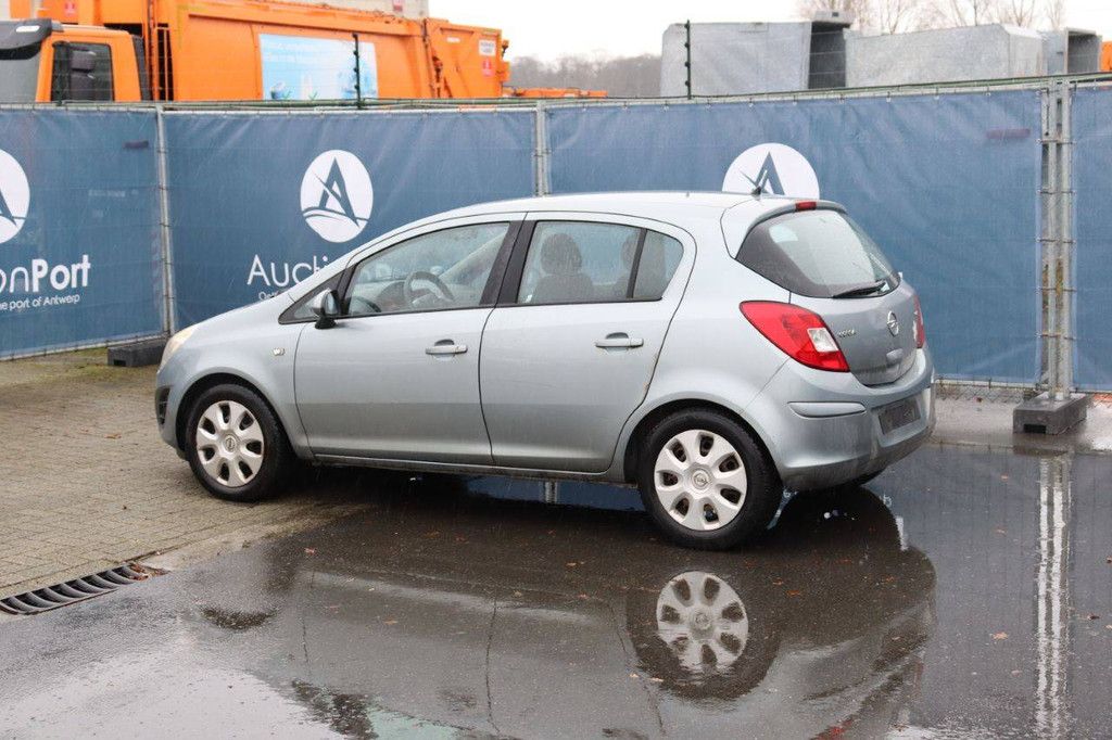 Pkw Opel Corsa Diesel 75 PS 2011 (Marge)