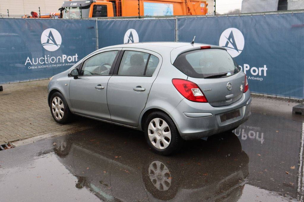 Pkw Opel Corsa Diesel 75 PS 2011 (Marge)