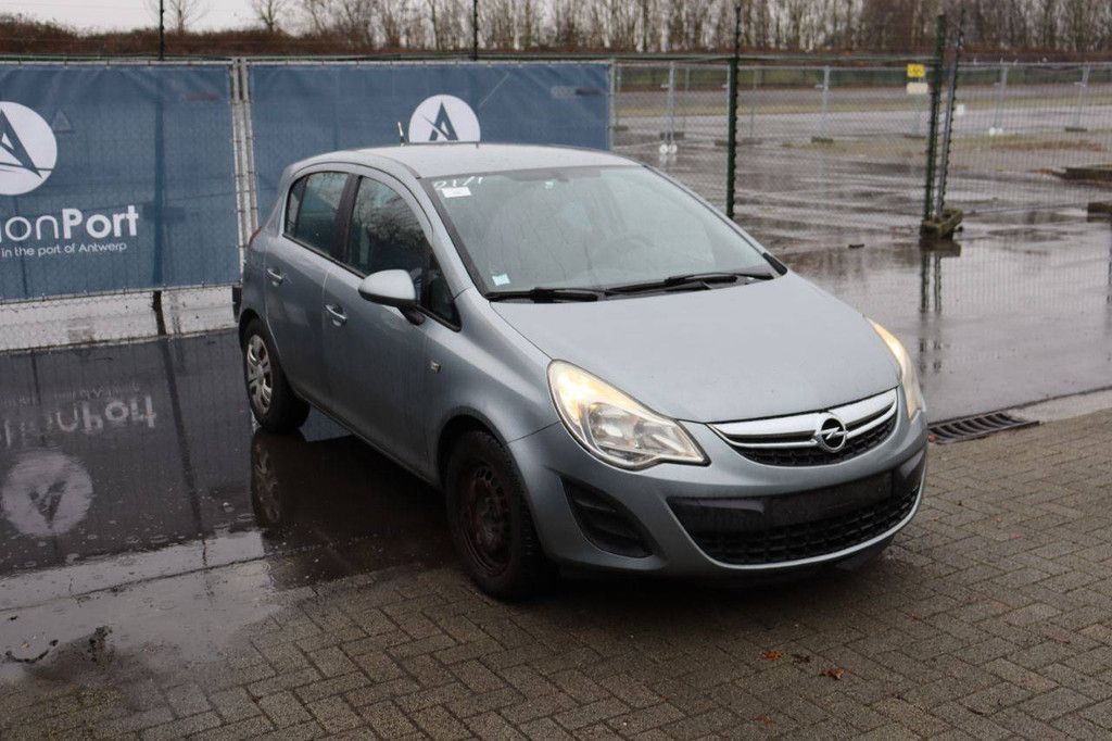 Pkw Opel Corsa Diesel 75 PS 2011 (Marge)