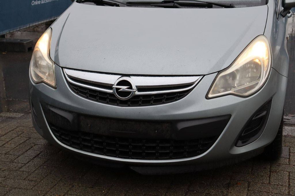 Pkw Opel Corsa Diesel 75 PS 2011 (Marge)