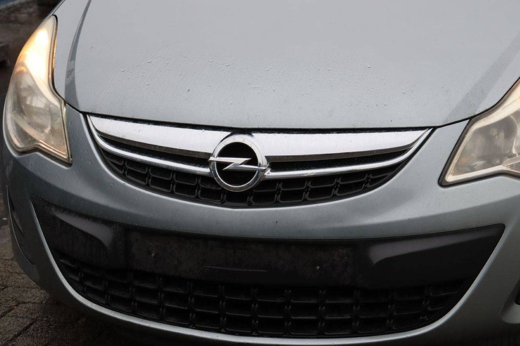 Pkw Opel Corsa Diesel 75 PS 2011 (Marge)