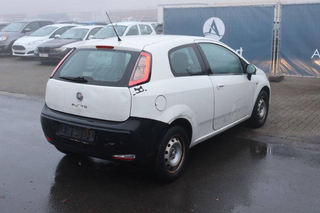 Personenauto Fiat Punto Benzine 69pk 2011 (Marge)