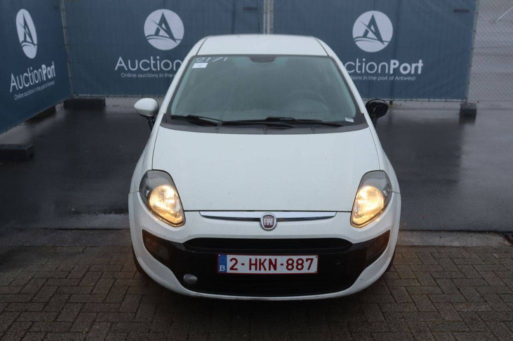Personenauto Fiat Punto Benzine 69pk 2011 (Marge)
