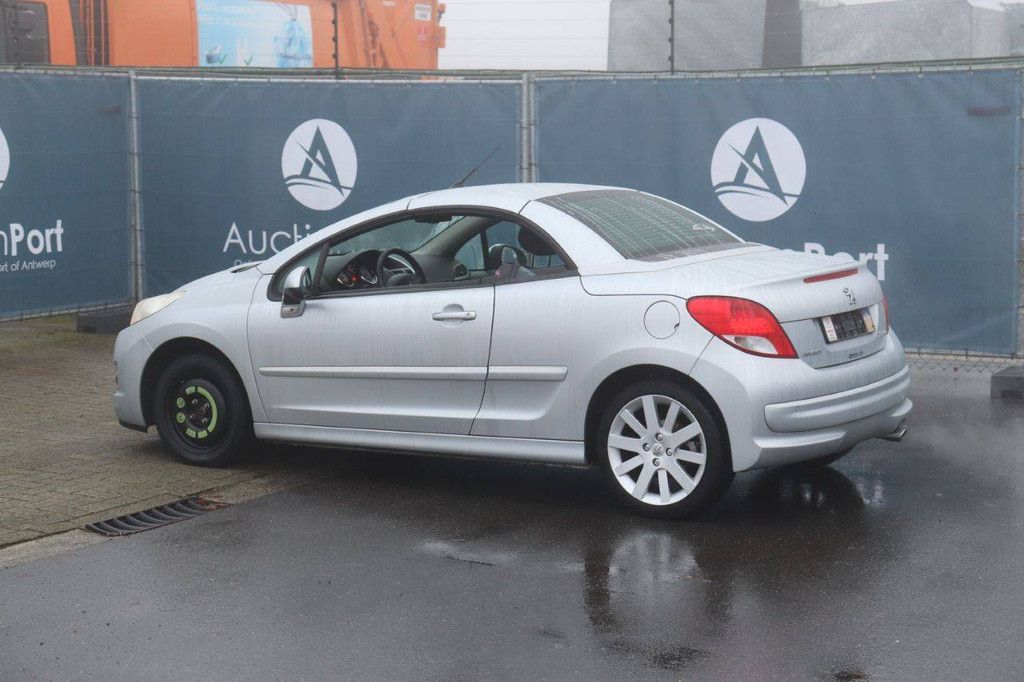 Personenauto Peugeot 207 CC Benzine 120pk 2010 (Marge)