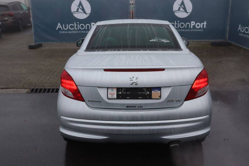 Personenauto Peugeot 207 CC Benzine 120pk 2010 (Marge)