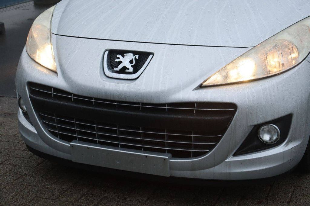 Personenauto Peugeot 207 CC Benzine 120pk 2010 (Marge)