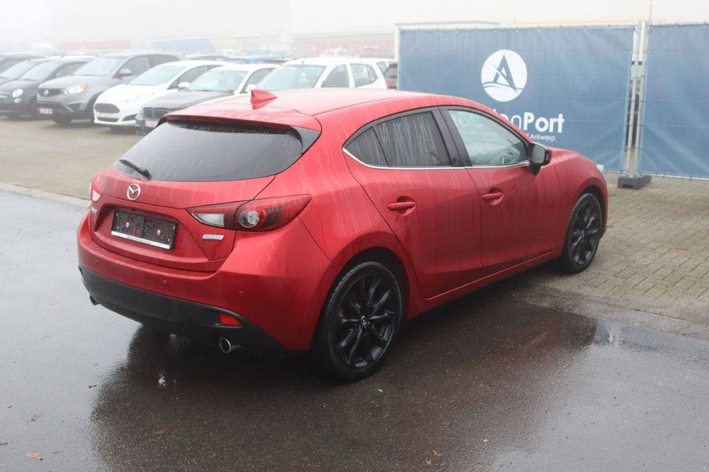 Passenger car Mazda 3 Diesel 150 hp 2016 (Margin)