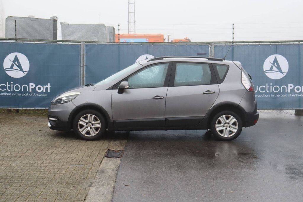 Renault Scenic Diesel 110 PS Pkw, Baujahr 2014 (Margin)