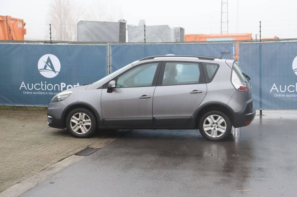 Renault Scenic Diesel 110 PS Pkw, Baujahr 2014 (Margin)