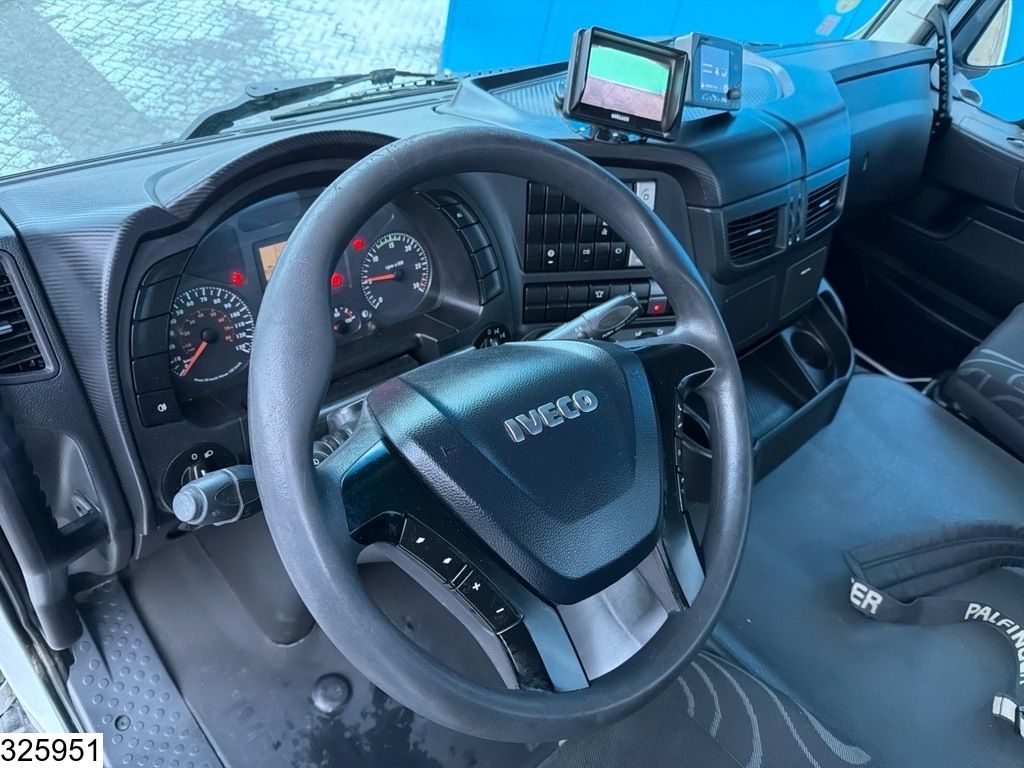 Iveco Trakker 360 6x4, EURO 6, Palfinger, Remote