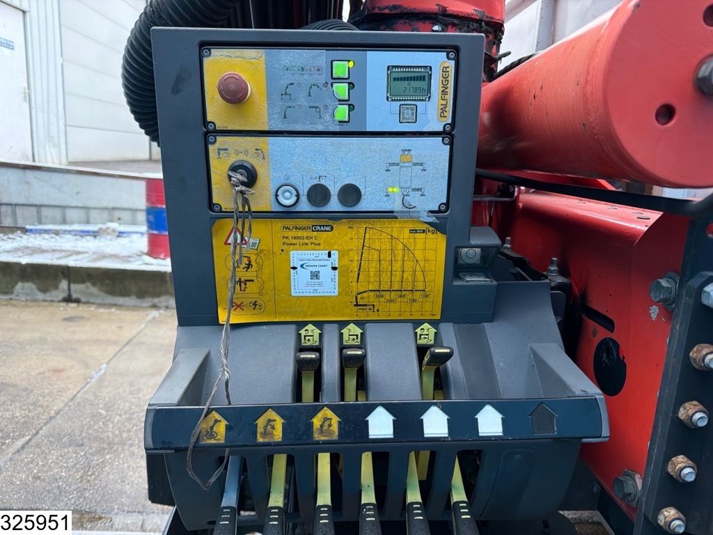 Iveco Trakker 360 6x4, EURO 6, Palfinger, Remote