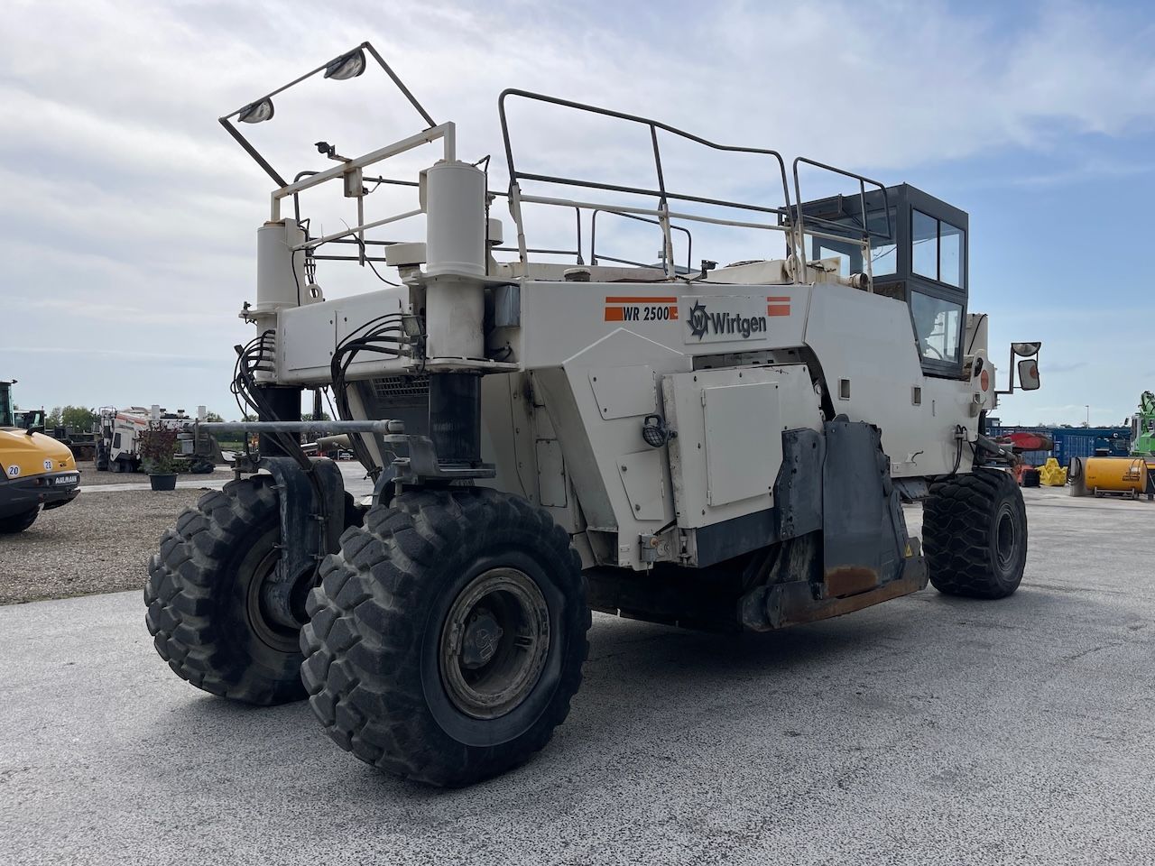 Wirtgen WR2500 S stabilisator