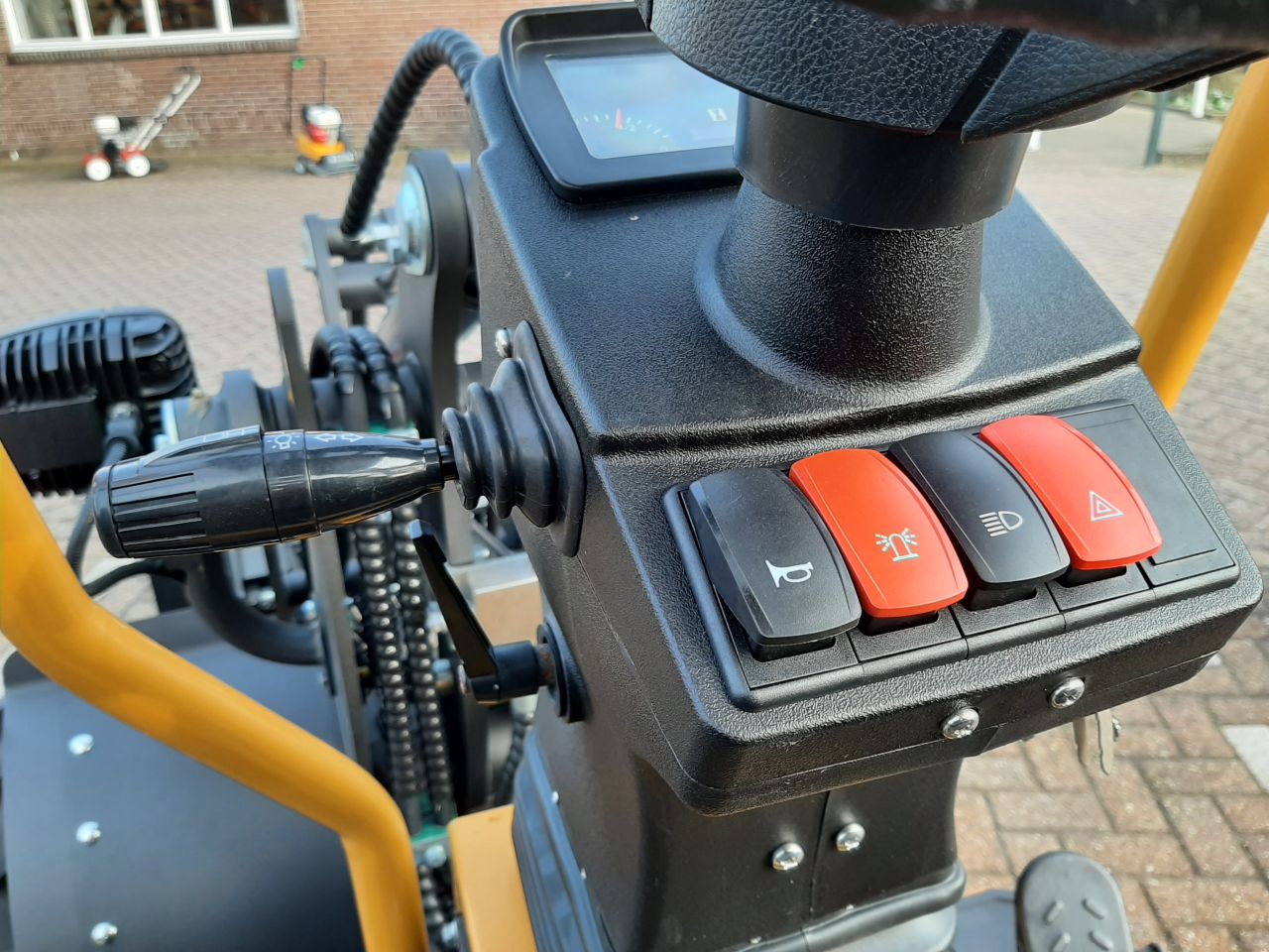 Eurotrac W11 I kniklader shovel - Bj. 2025 - 8u - Lease evt.