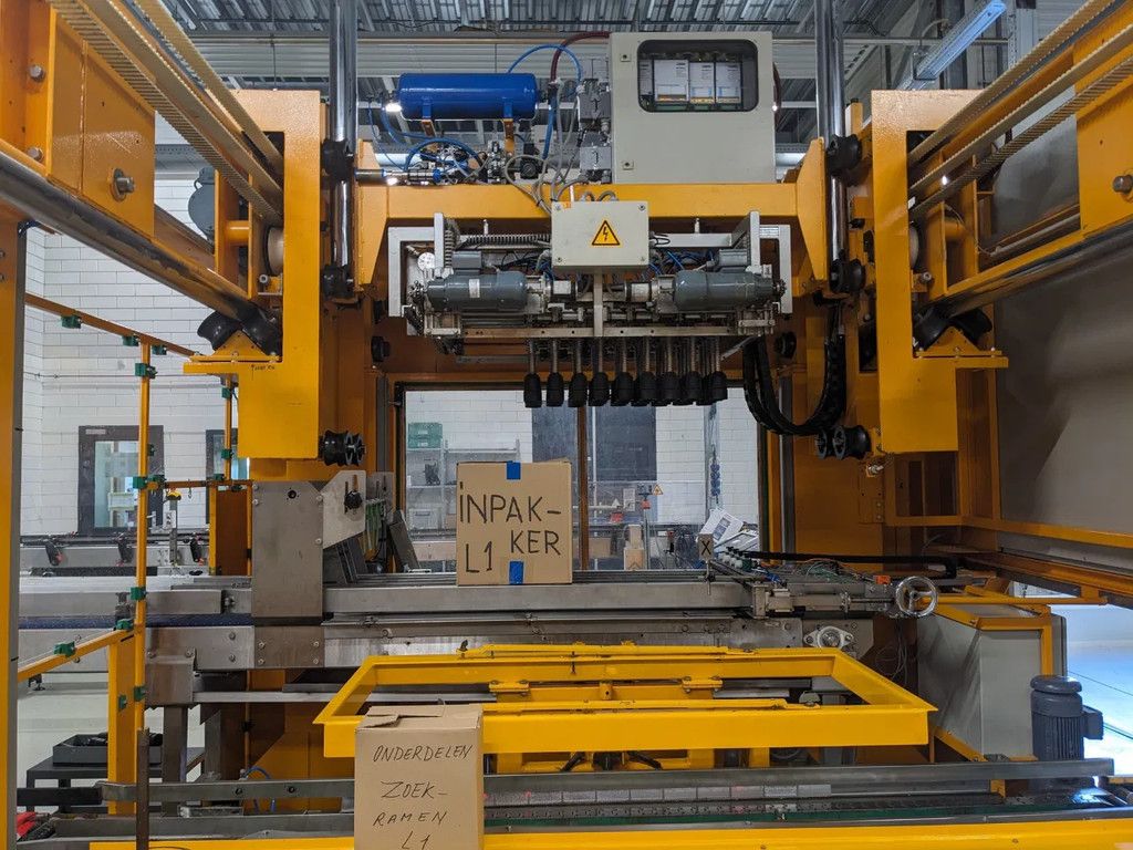 Certus / Steinle Dozenvuller met buffertafel, 1106 1G